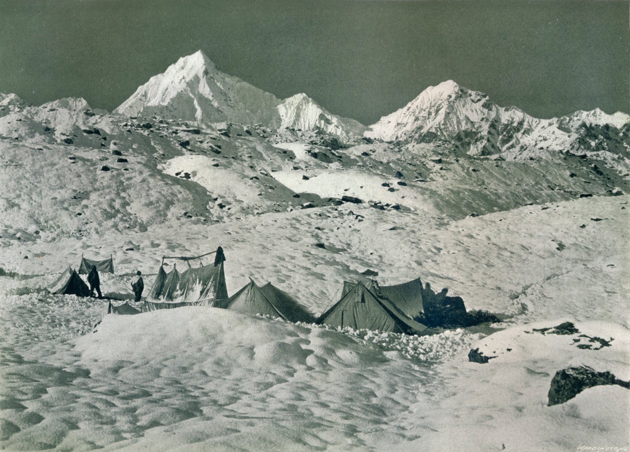 O acampamento abaixo de Jongsong La, c1903 de Unbekannt