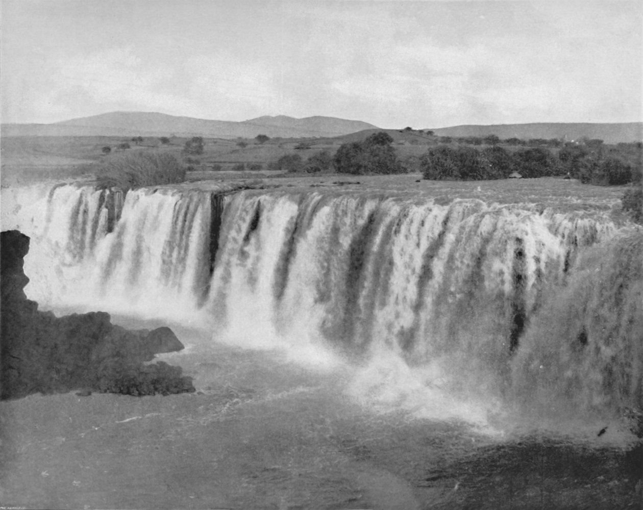 As Cataratas de Juanacatlau, século XIX de Unbekannt