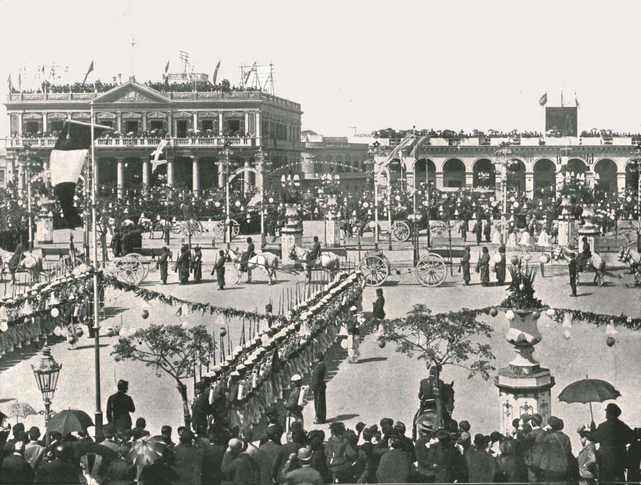 A grande praça em um dia de festa, Montevidéu, Uruguai, 1895. de Unbekannt