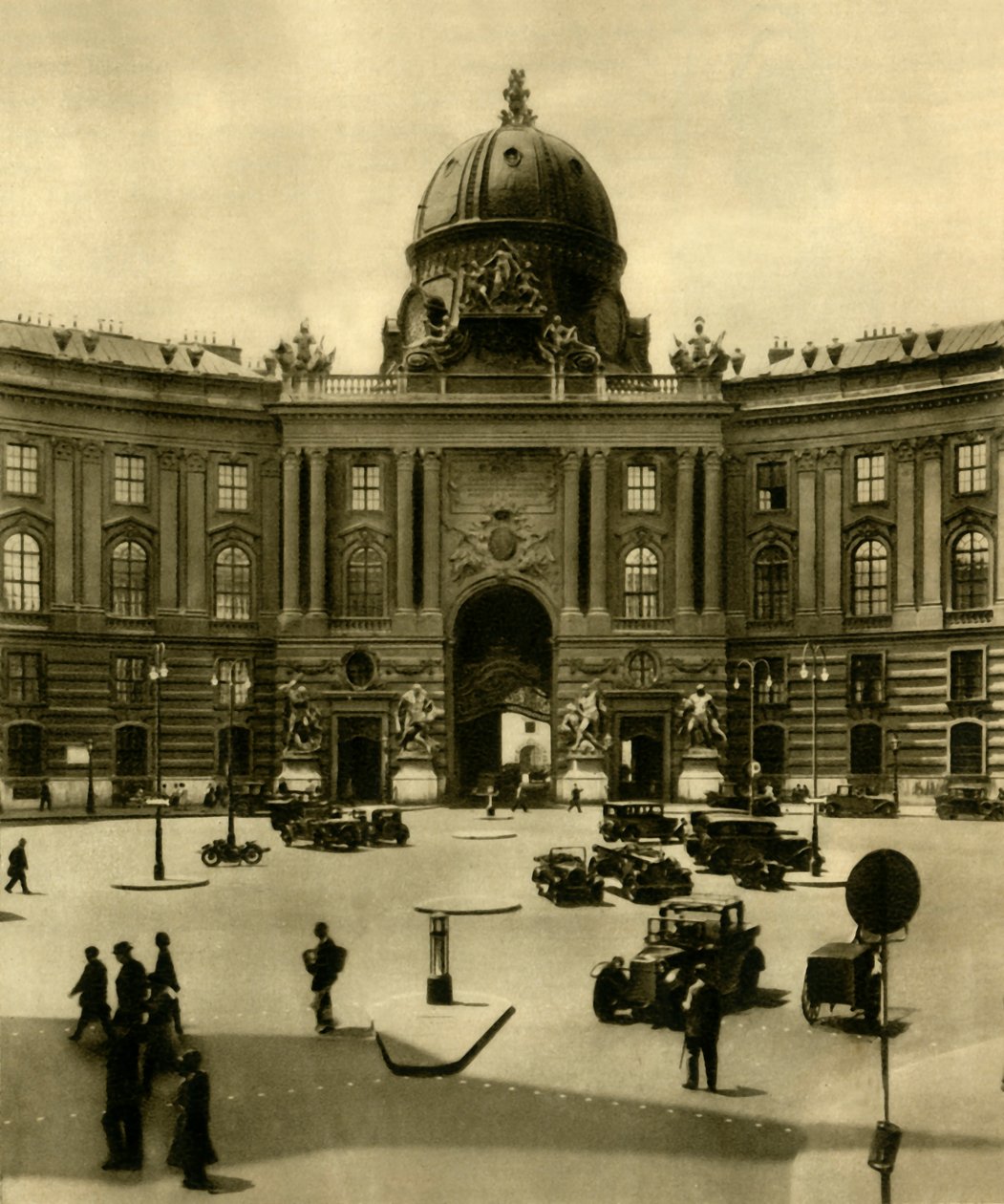 O Hofburg, Viena, Áustria, c1935. de Unbekannt