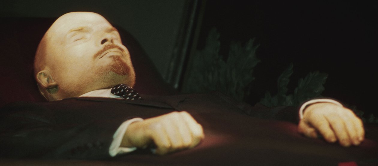 O cadáver de Lenin no mausoléu de Lenin de Unbekannt