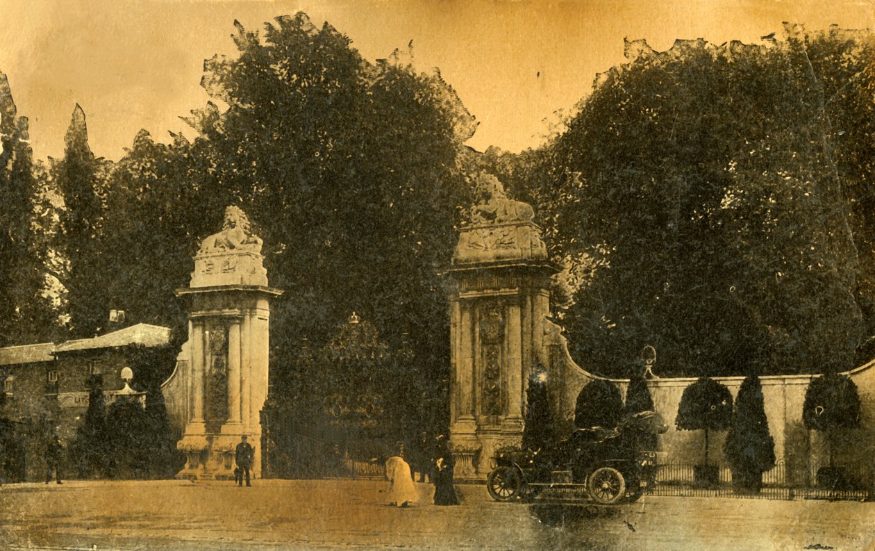 Lion Gates, Hampton Court, Londres, 1910. de Unbekannt