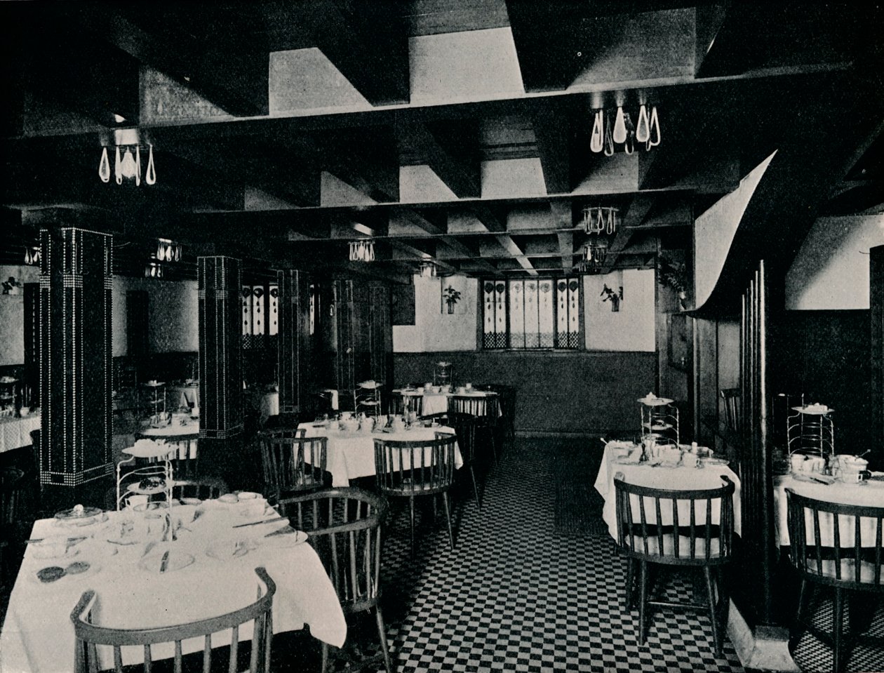 A velha cozinha na Casa de Chá Miss Cranstons, Argyle Street, Glasgow, c1906 de Unbekannt