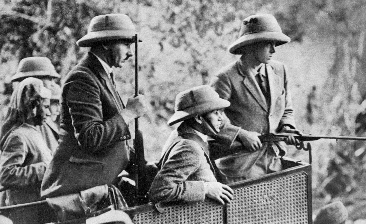 O tigre do Príncipe de Gales atirando no Nepal, o Indian Tour, 1921 de Unbekannt