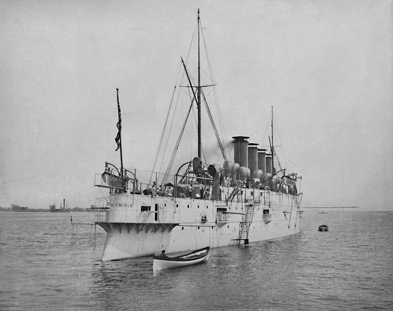 O Protected Cruiser Columbia., C1897. de Unbekannt