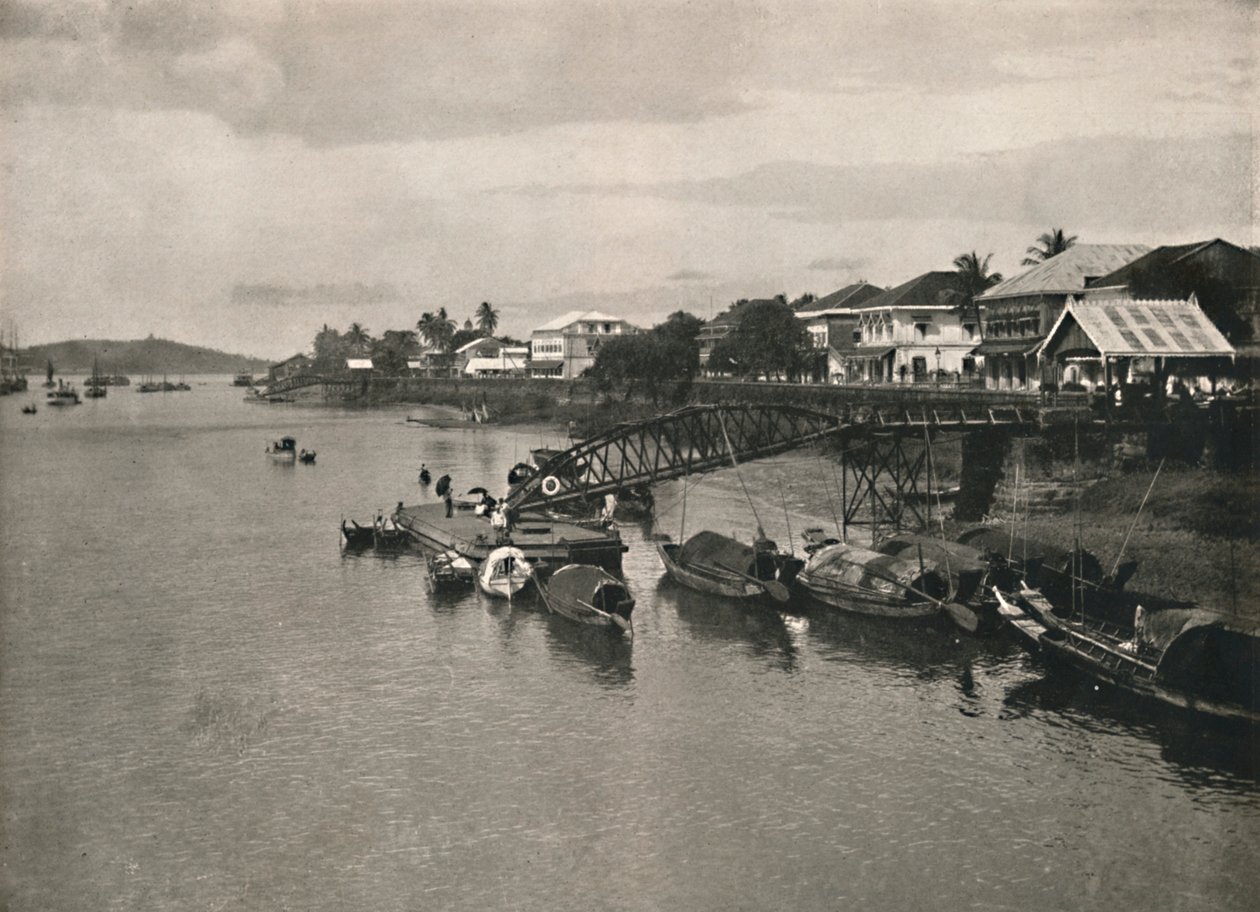 A margem do rio e a Strand Road, Moulmein, 1900. de Unbekannt