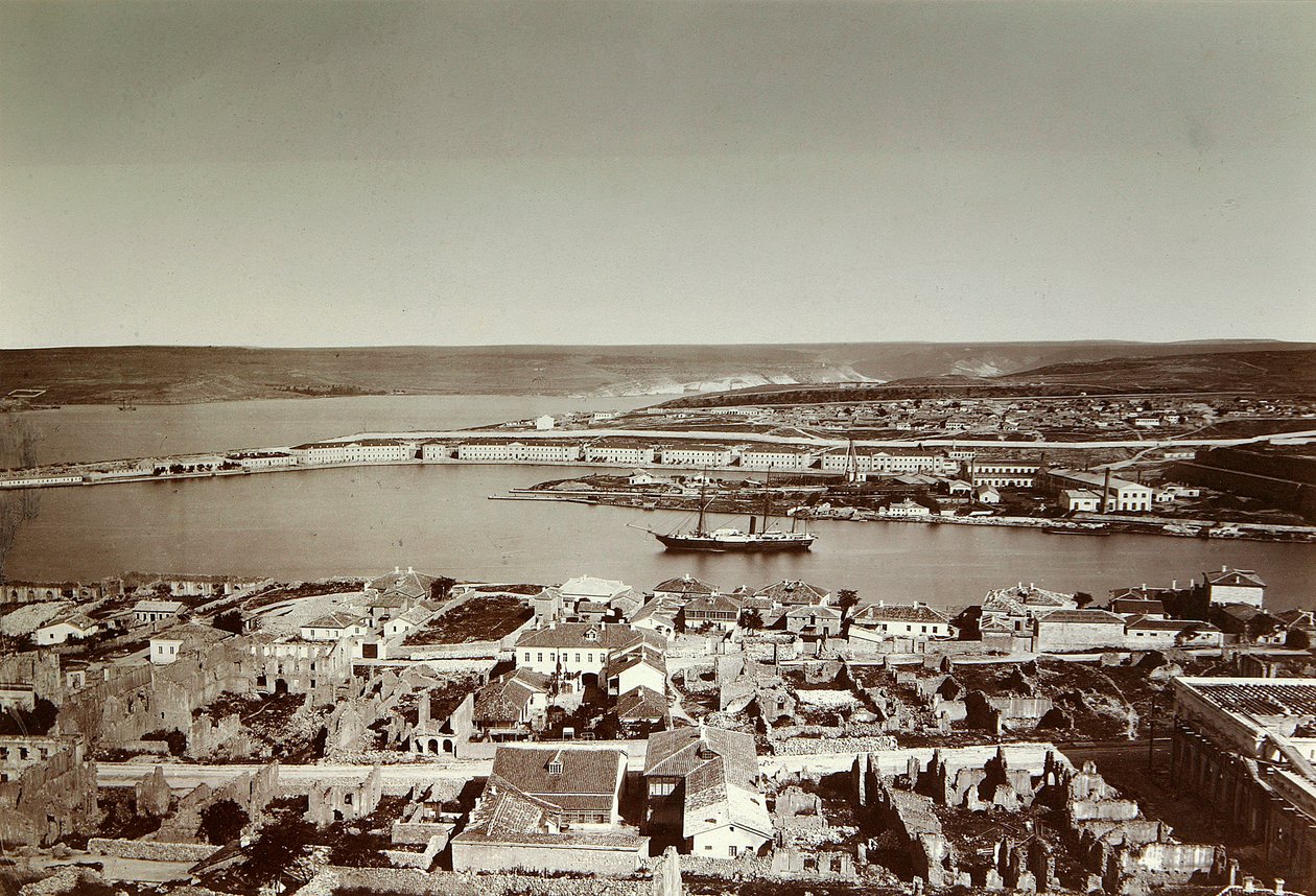A baía sul e o cabo Paul, Sebastopol, Crimeia, década de 1850 de Unbekannt