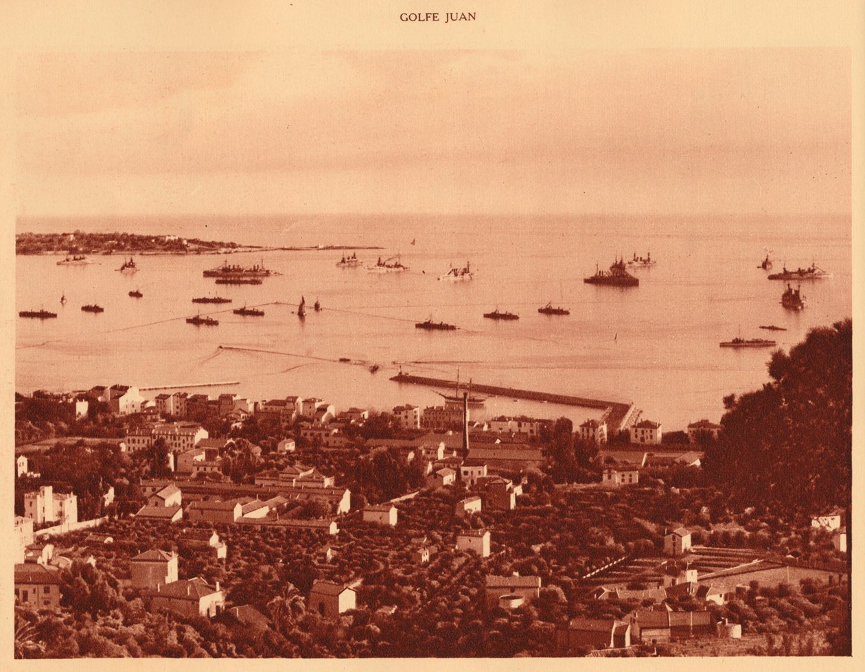 O esquadrão em Roadstead, Golfe-Juan, 1930. de Unbekannt