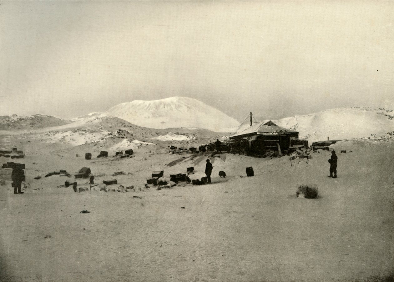 Os quartos de inverno. Com o Monte Erebus em segundo plano, c1908, 1909 de Unbekannt