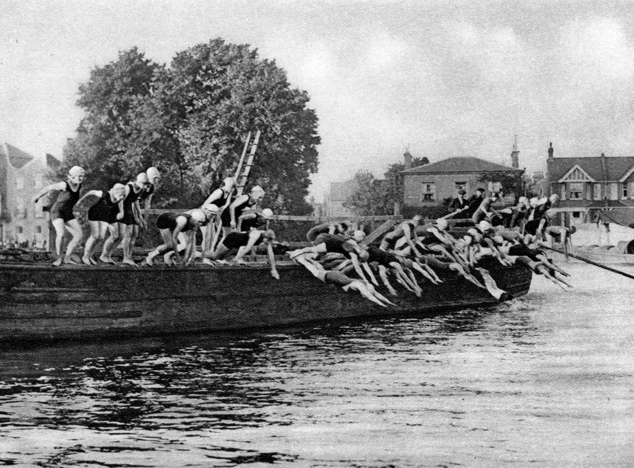 A corrida anual de natação de Kew a Putney, Londres, 1926-1927 de Unbekannt