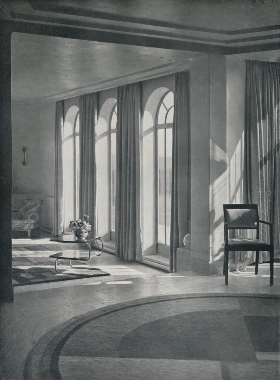 A grande sala em Yaffle Hill, Broadstone, Dorset, 1933 de Unbekannt