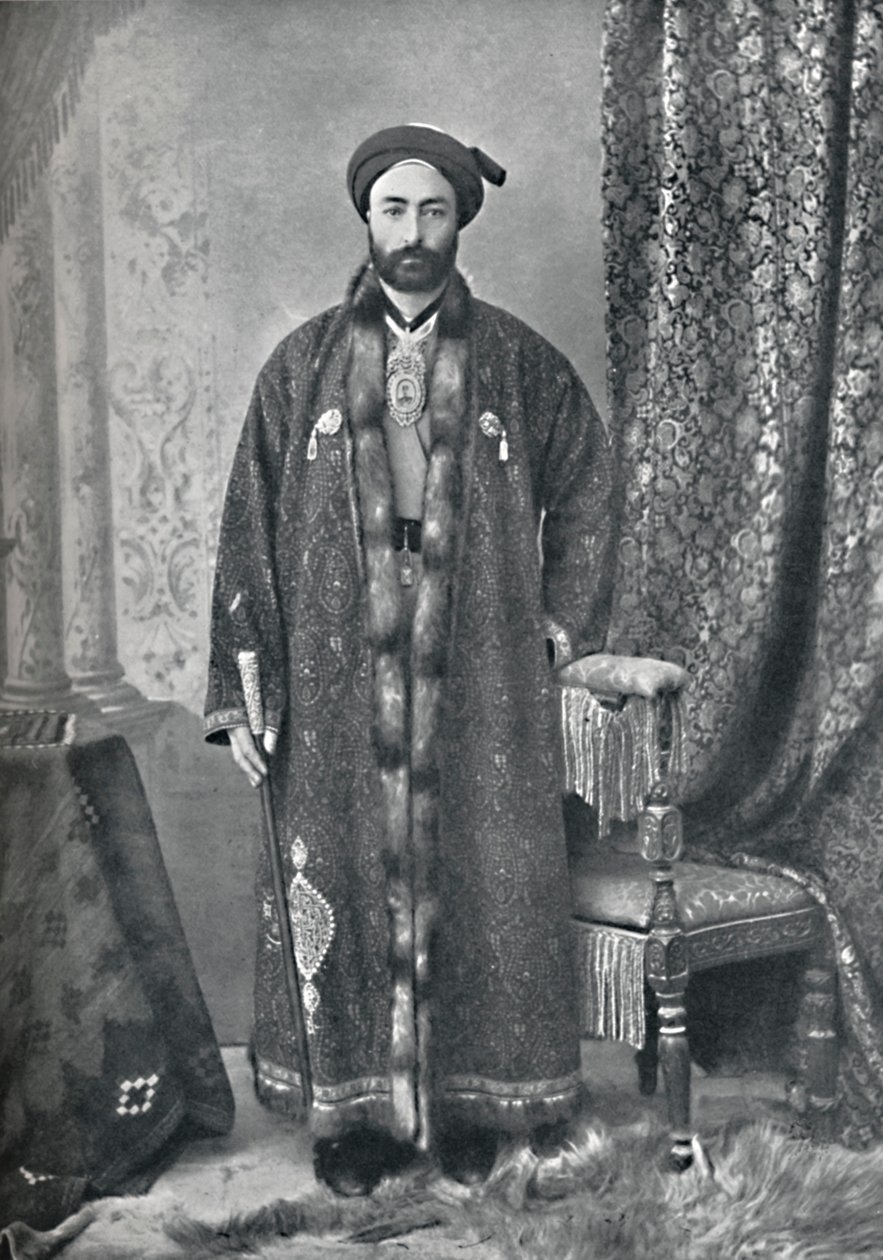 O oficial encarregado do santuário sagrado em Mashhad, Pérsia, 1902 de Unbekannt