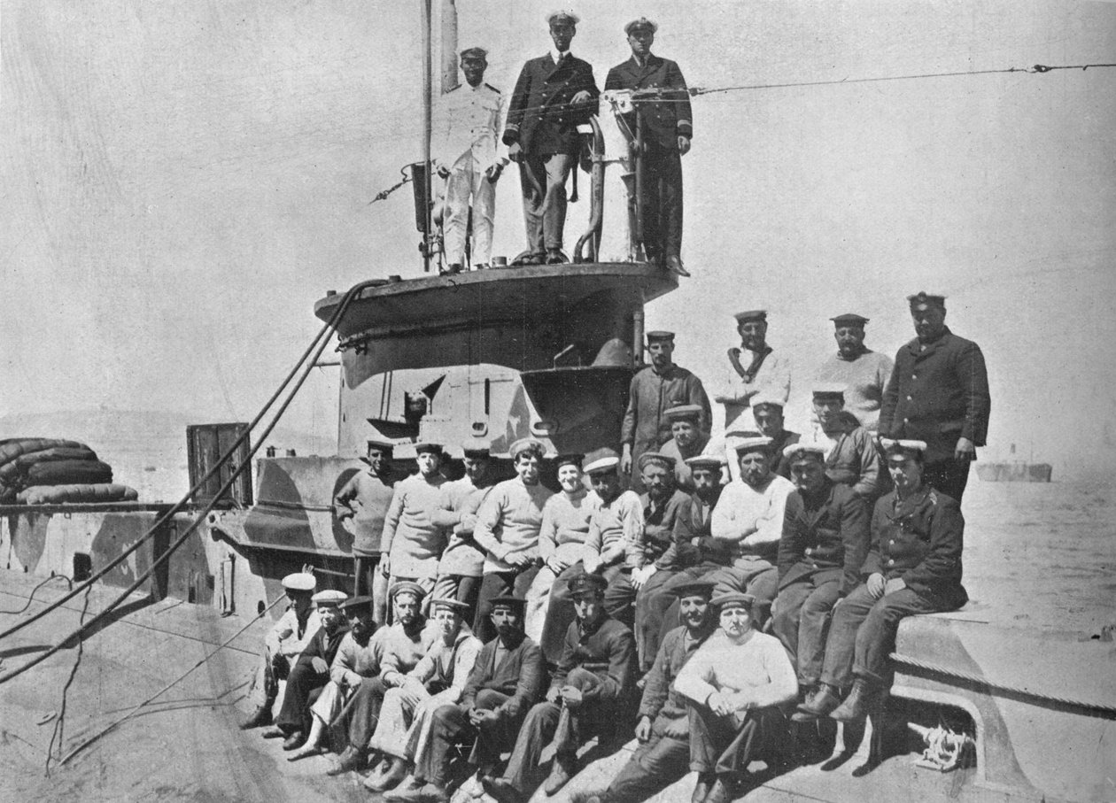 Os oficiais e a tripulação do HM Submarine E14, 1915. de Unbekannt