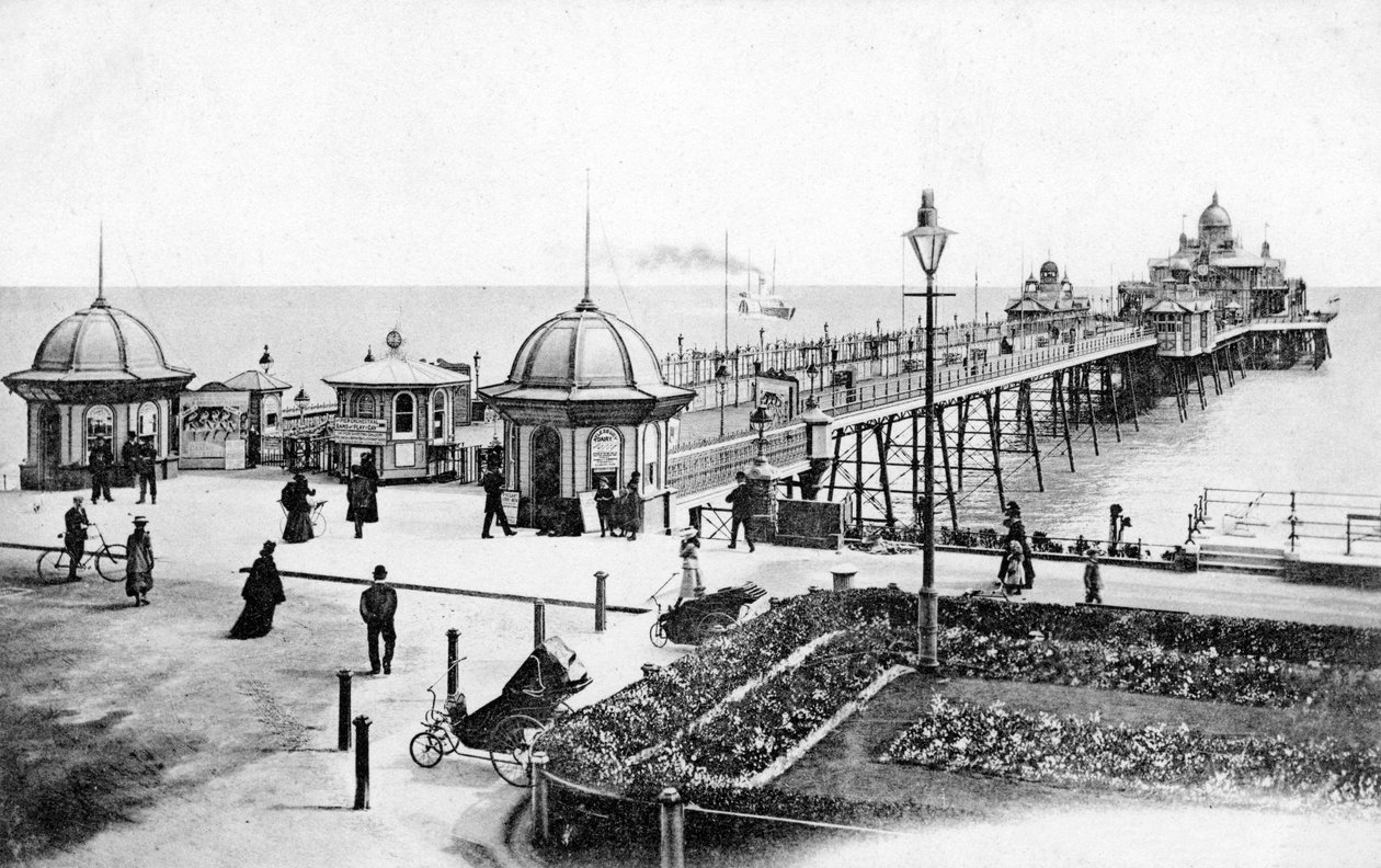 O cais de Eastbourne, East Sussex, c1900s-c1920s de Unbekannt