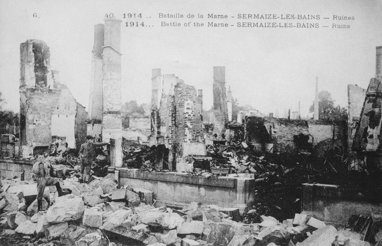 As ruínas de Sermaize-Les-Bains, França, Batalha de Marne, Primeira Guerra Mundial, 1914 de Unbekannt