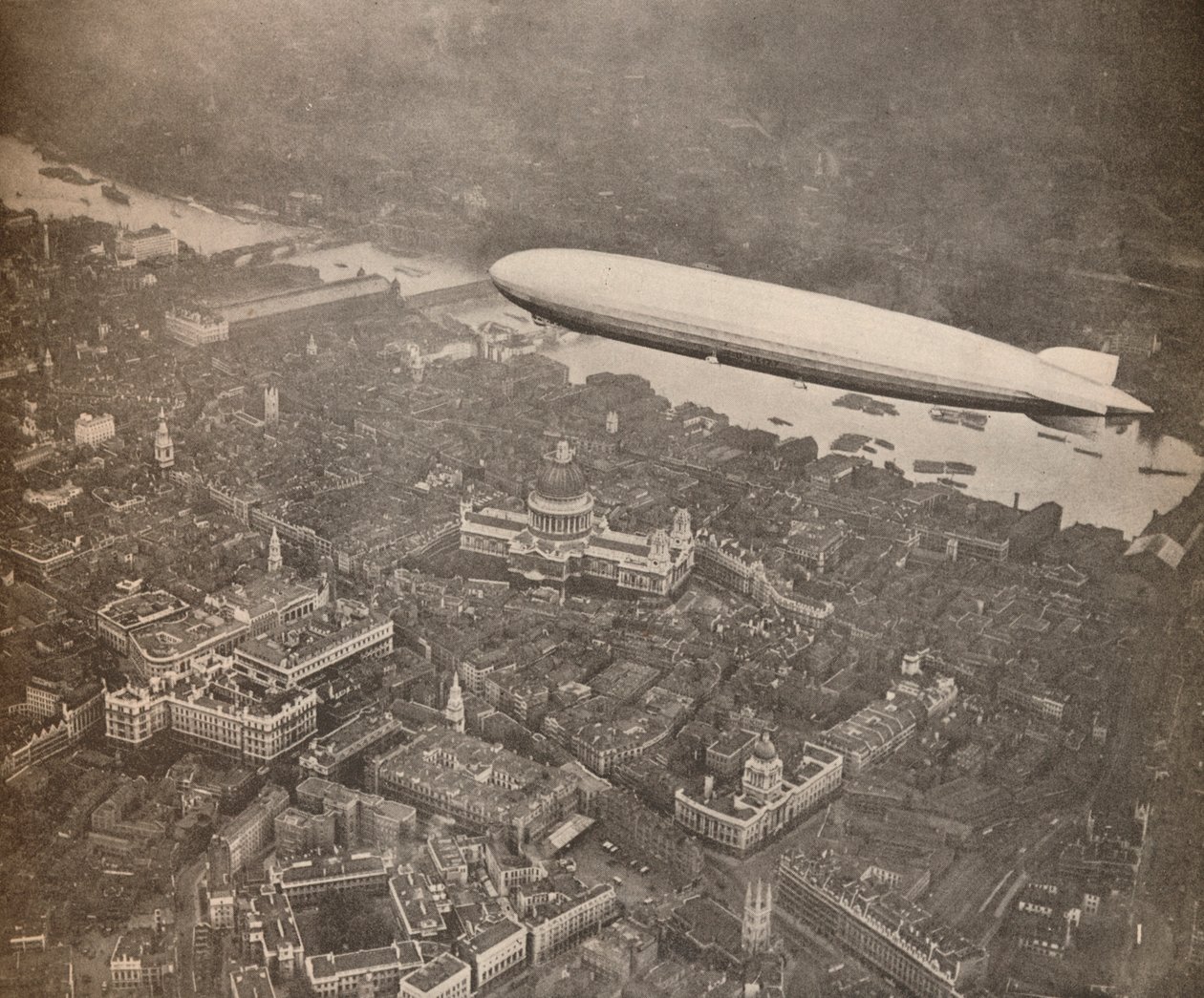 A turnê do Graf Zeppelin pela Grã-Bretanha, agosto de 1931, 1931 e 1935 de Unbekannt