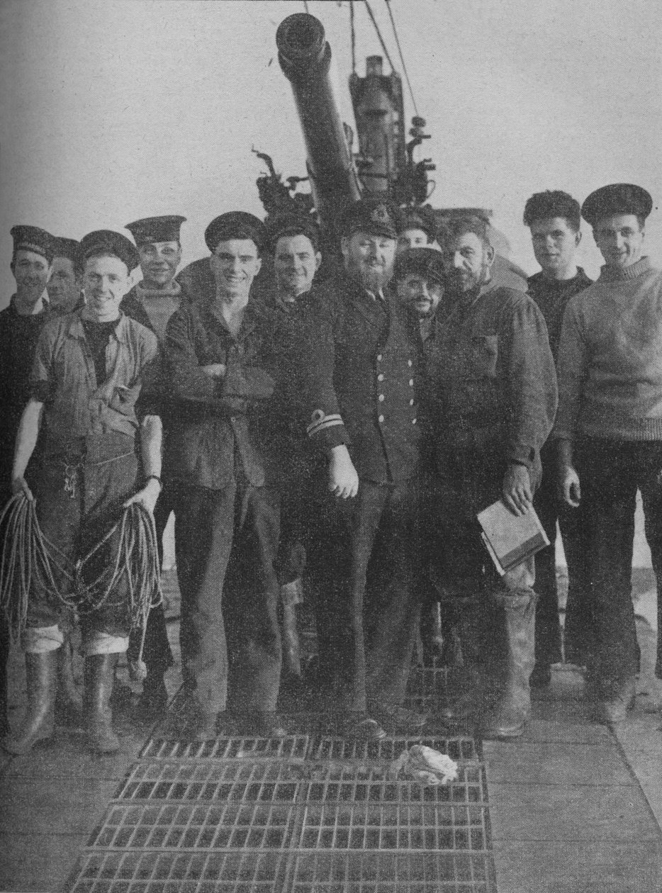 Seu navio subiu do túmulo para o triunfo, 1941. de Unbekannt