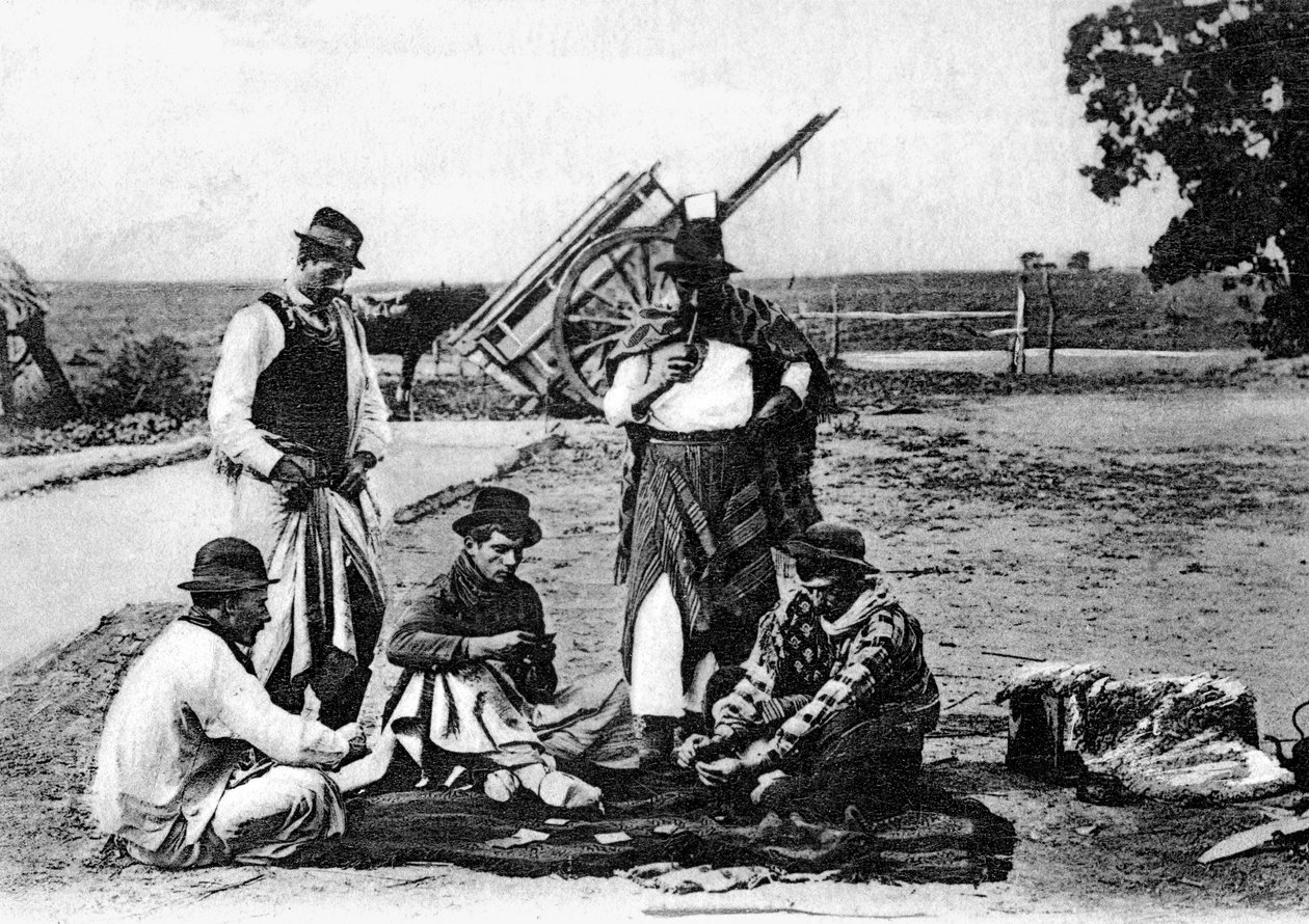 Três homens jogando cartas, Uruguai, c1900s de Unbekannt