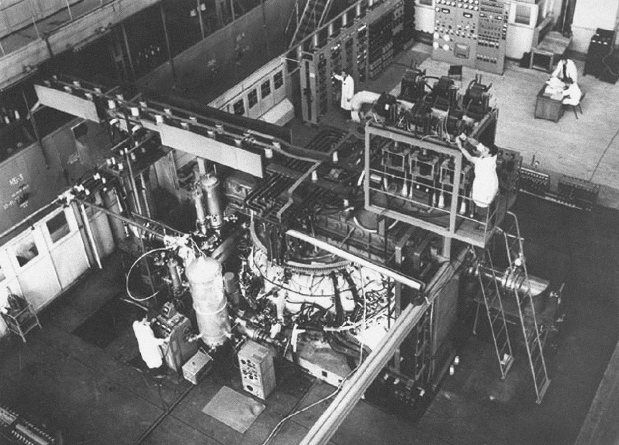 Tokamak T-4 no Instituto Kurchatov de Energia Atômica de Unbekannt