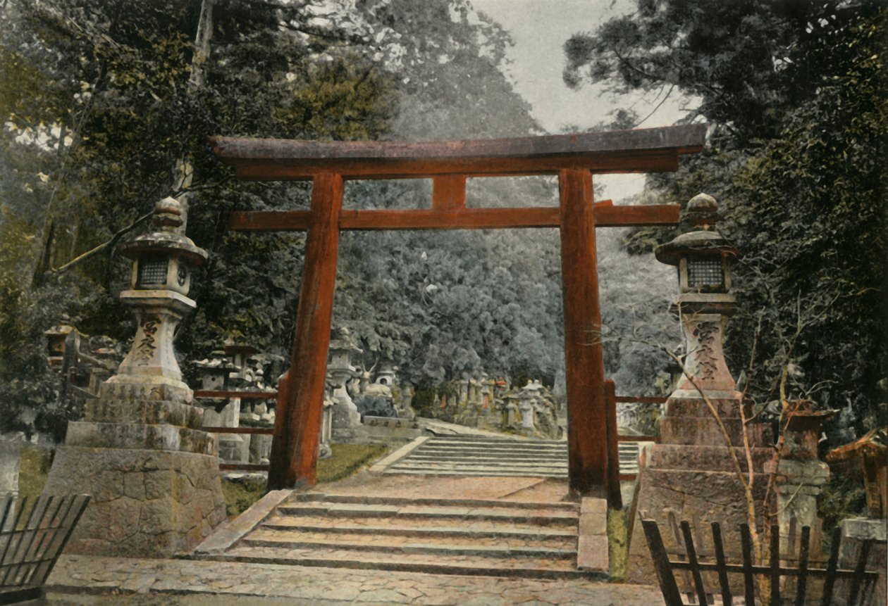 Tori DUn Temple Shinto, Tori em um templo xintoísta, 1900. de Unbekannt