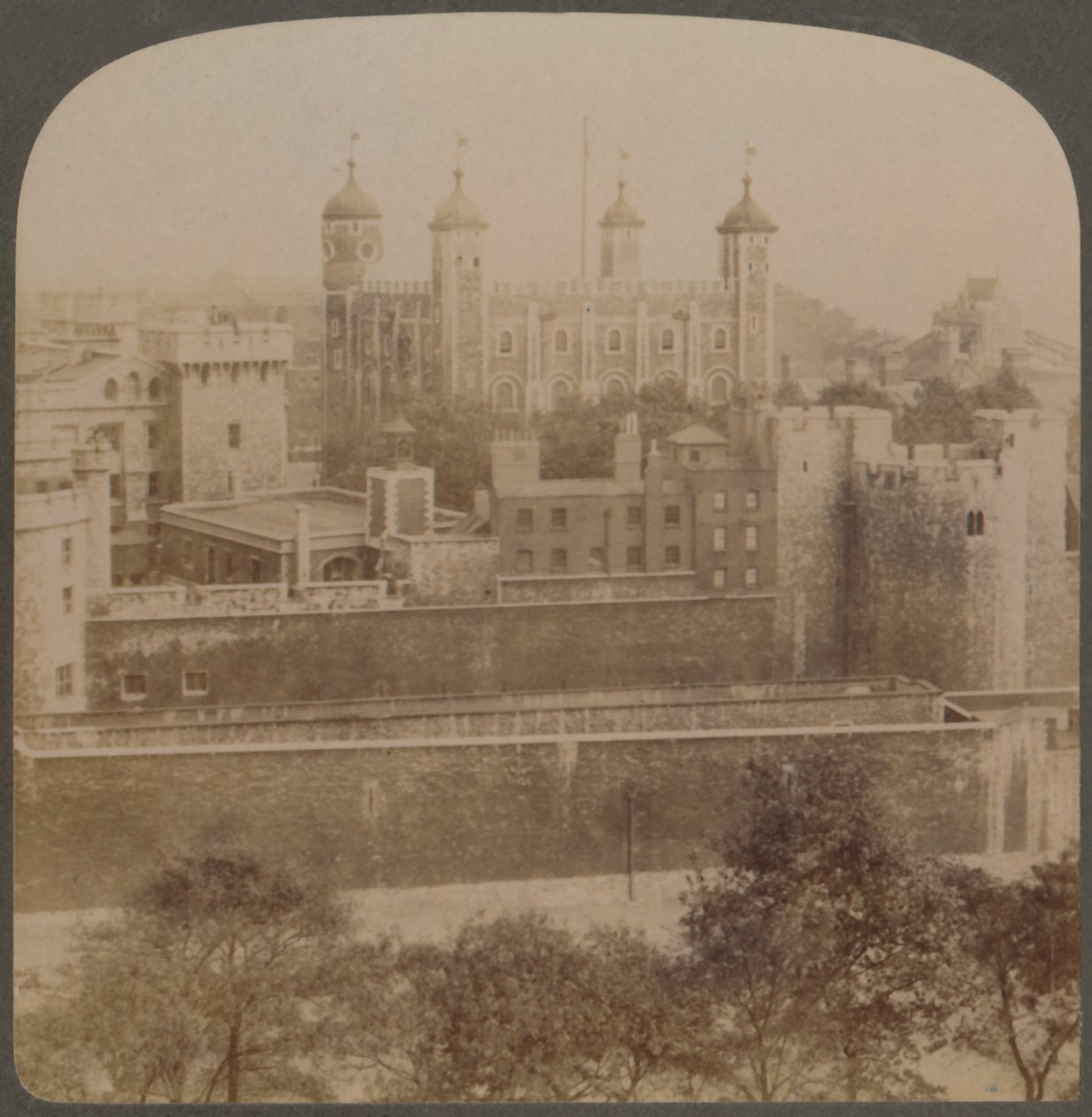 Torre de Londres - palácio velho famoso e prisão dos direitos - Inglaterra, 1901. de Unbekannt