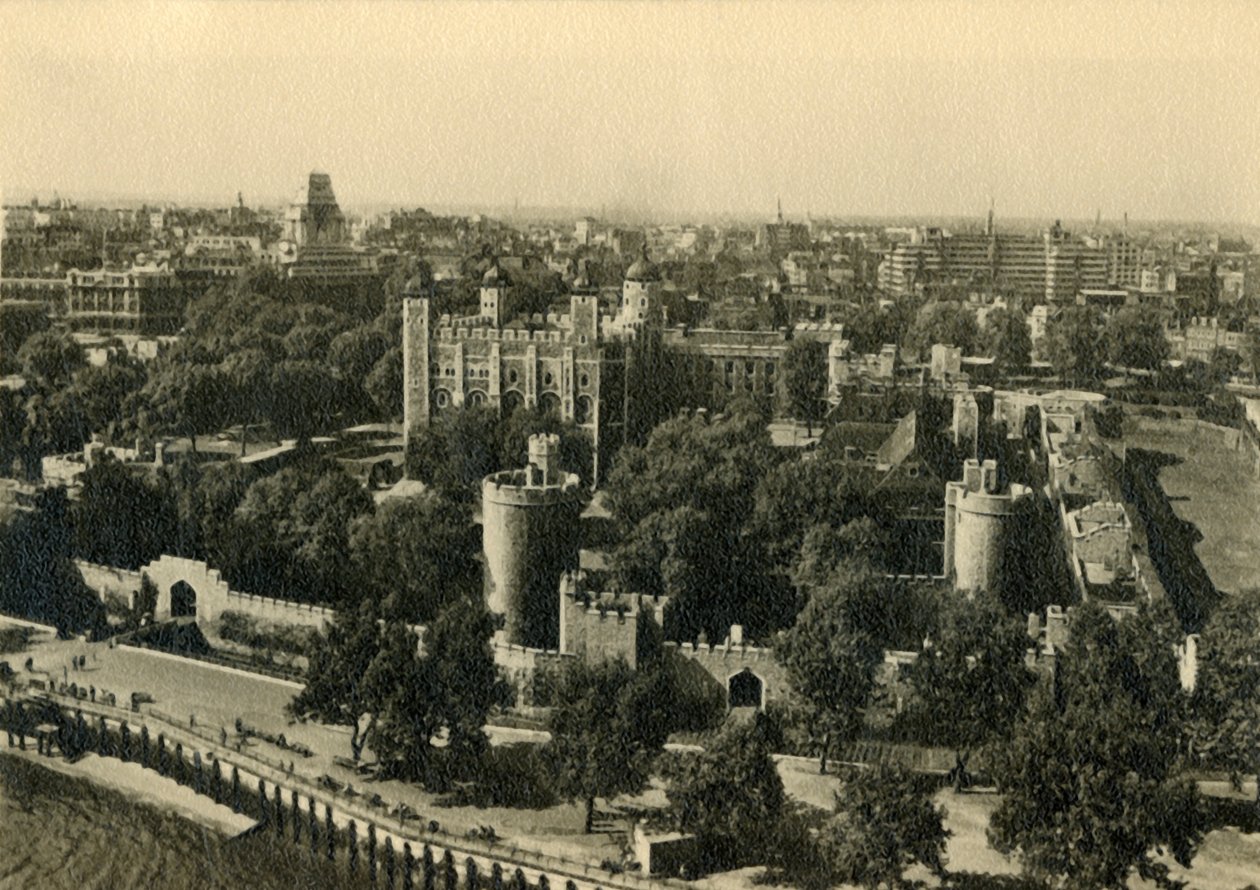 Torre de Londres. Vista geral do sul, c1920. de Unbekannt
