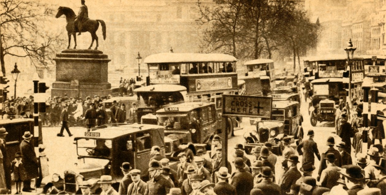 Trafique na Trafalgar Square, Londres, 1933. de Unbekannt