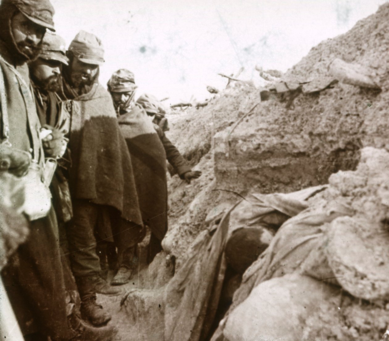 Trincheiras na linha da frente, Tahure, norte da França, c1914-c1918 de Unbekannt