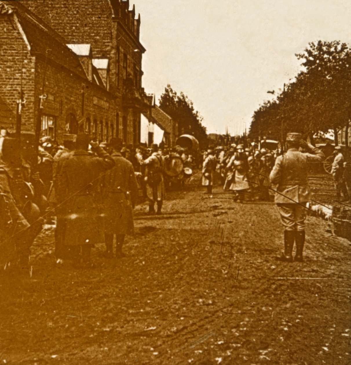 Tropas saindo, c1914-c1918 de Unbekannt