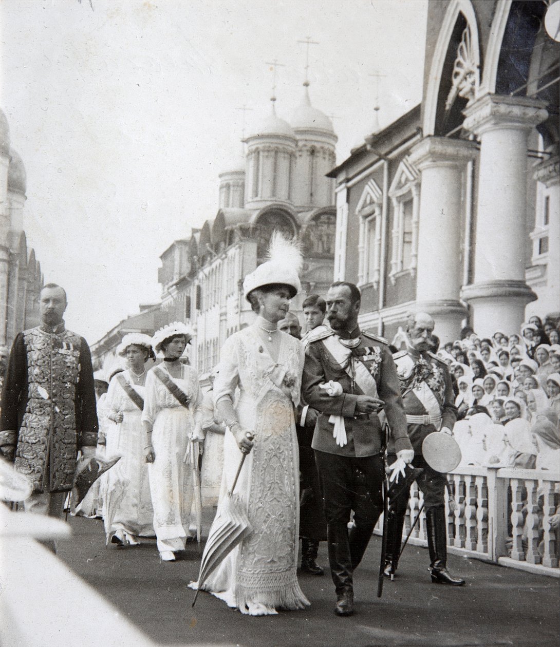 Família czares nas comemorações do 300º aniversário da Casa de Romanov, Rússia, 1913 de Unbekannt