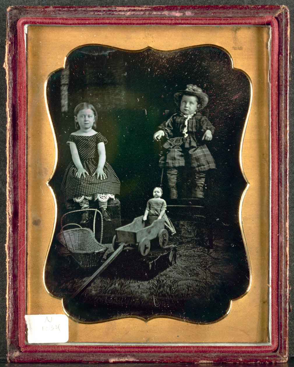 Duas crianças com brinquedos, c. 1855 de Unbekannt