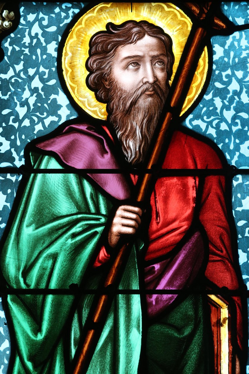 A igreja Vault de Lugny. Janela de vidro manchado. São Filipe, o Apóstolo. França de Unbekannt