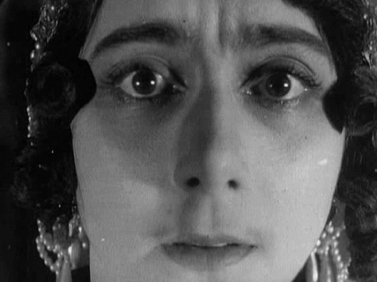 Vera Karalli, bailarina russa e atriz de cinema mudo, 1915 de Unbekannt