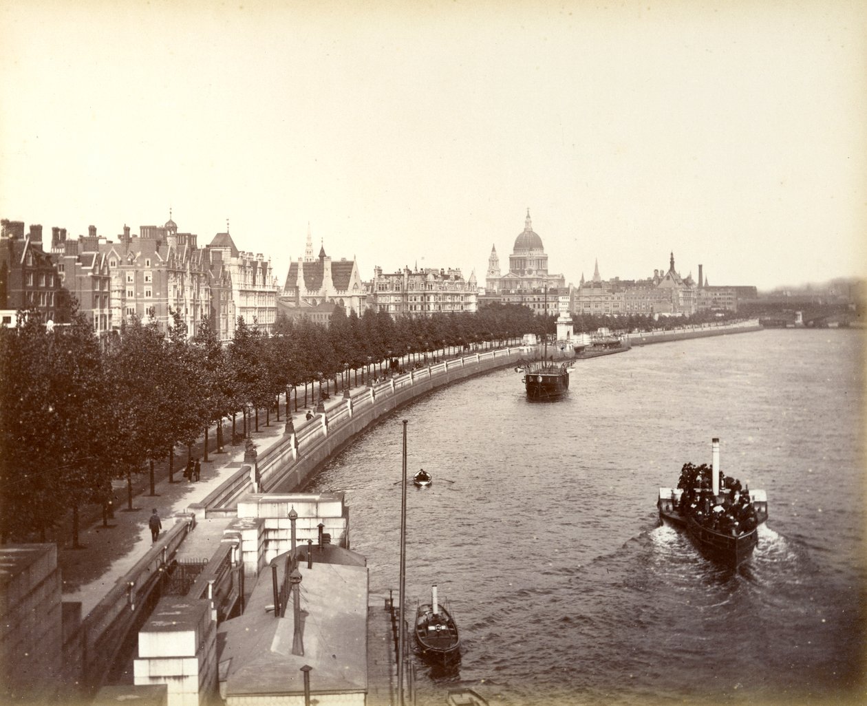 Victoria Embankment, mostrando Temple Gardens e St Pauls Cathedral, Londres, 1887 de Unbekannt