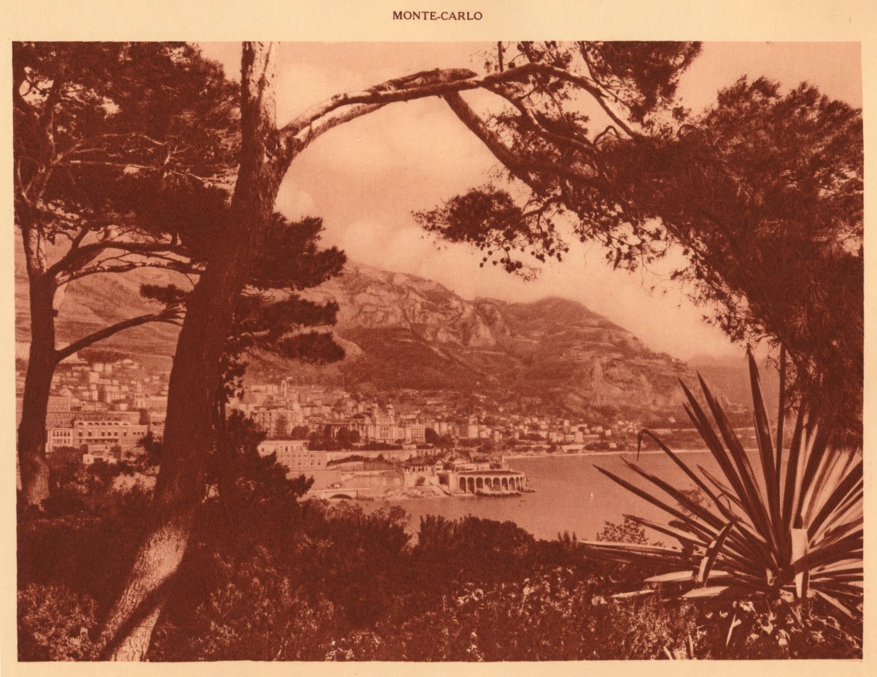 Vista tomada de Monte-Carlo de Mônaco, 1930. de Unbekannt