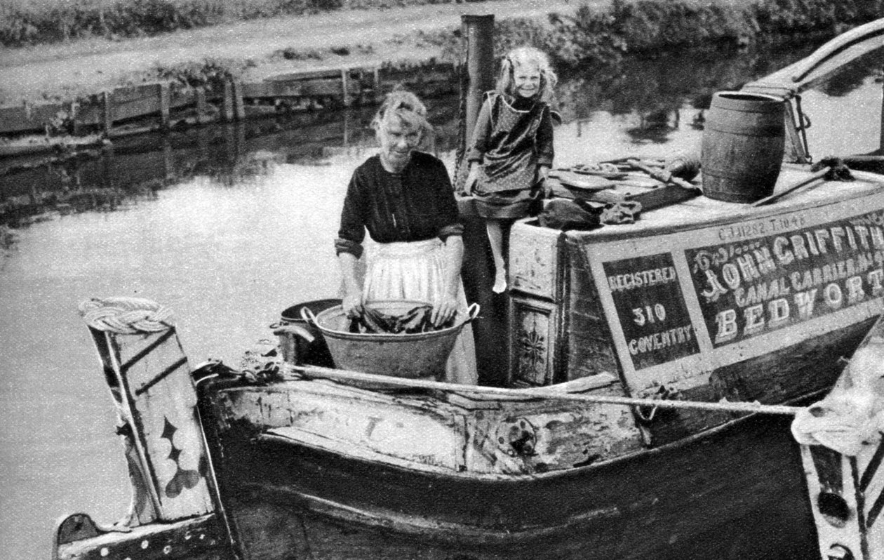 Dia de lavagem no barco do canal, 1926-1927 de Unbekannt
