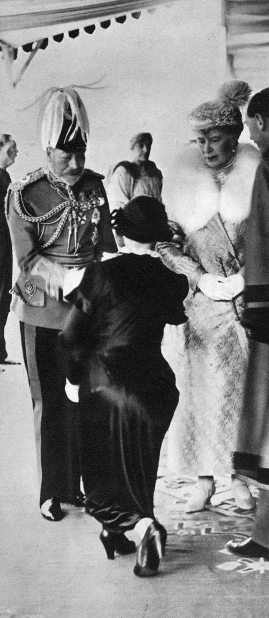Prefeitos e prefeituras do oeste de Londres apresentados ao rei, Kensington, 1935, 1936 de Unbekannt