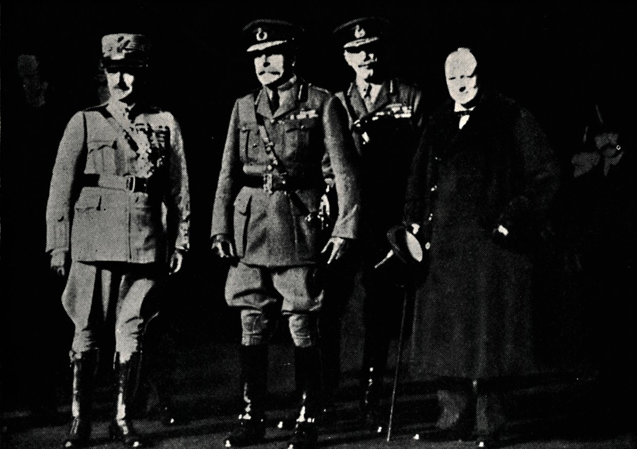 Com o general Diaz e o marechal-de-campo Haig, 1919, 1945. de Unbekannt
