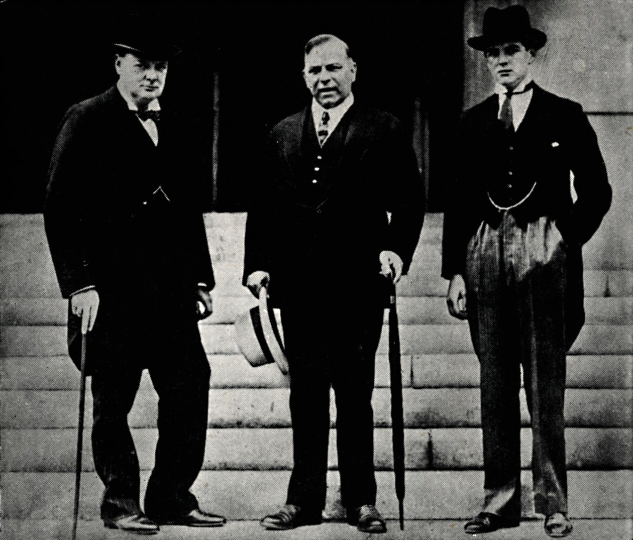 Com o Primeiro Ministro do Canadá, 1929, 1945. de Unbekannt