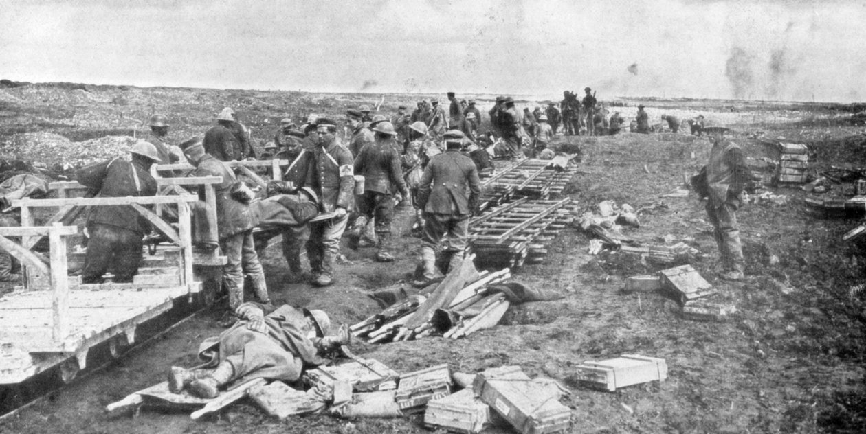 Ponto de evacuação ferido, Vimy, França, Primeira Guerra Mundial, abril de 1917 de Unbekannt