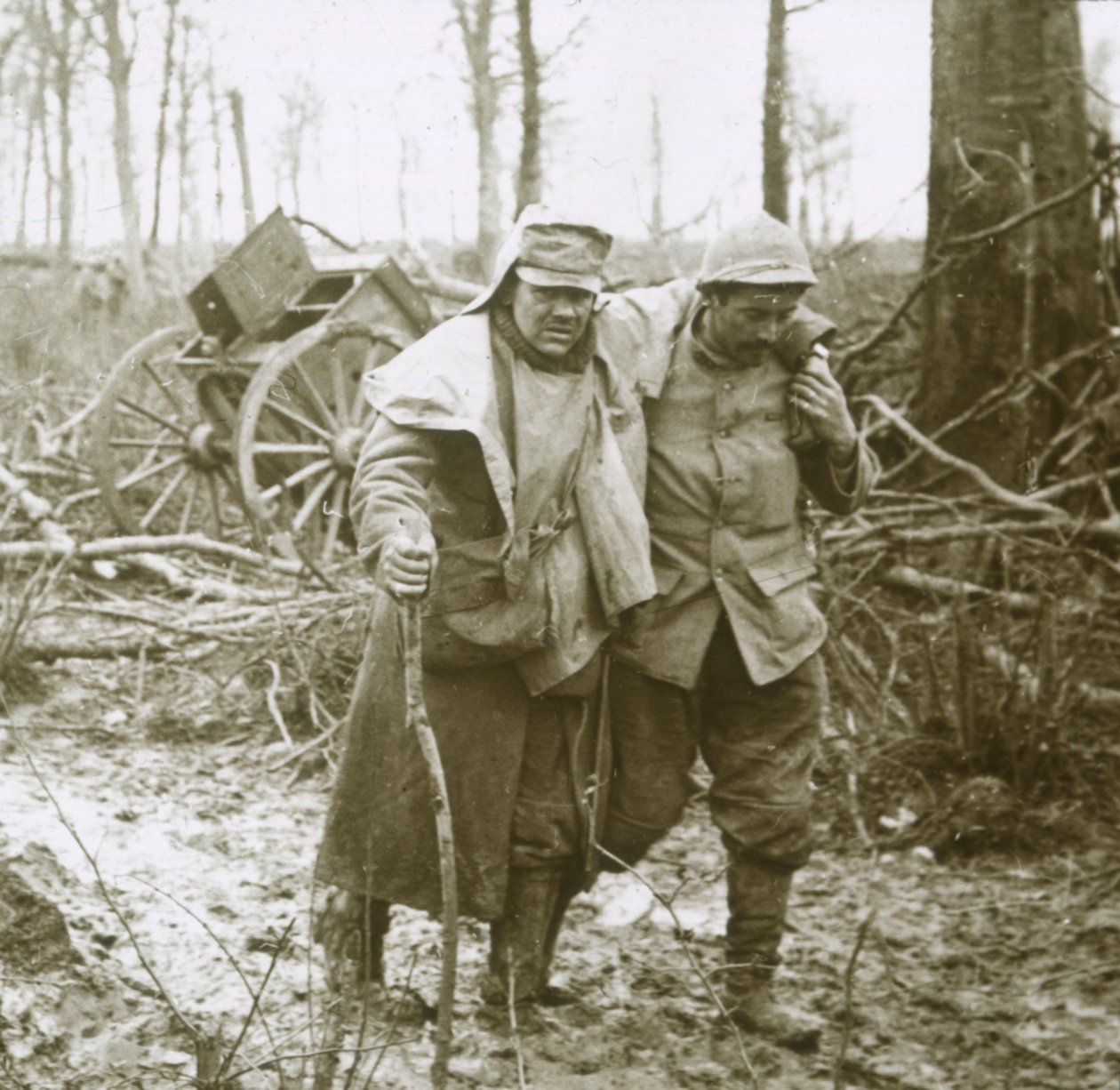 Soldado ferido, Verdun, norte da França, 1916 de Unbekannt