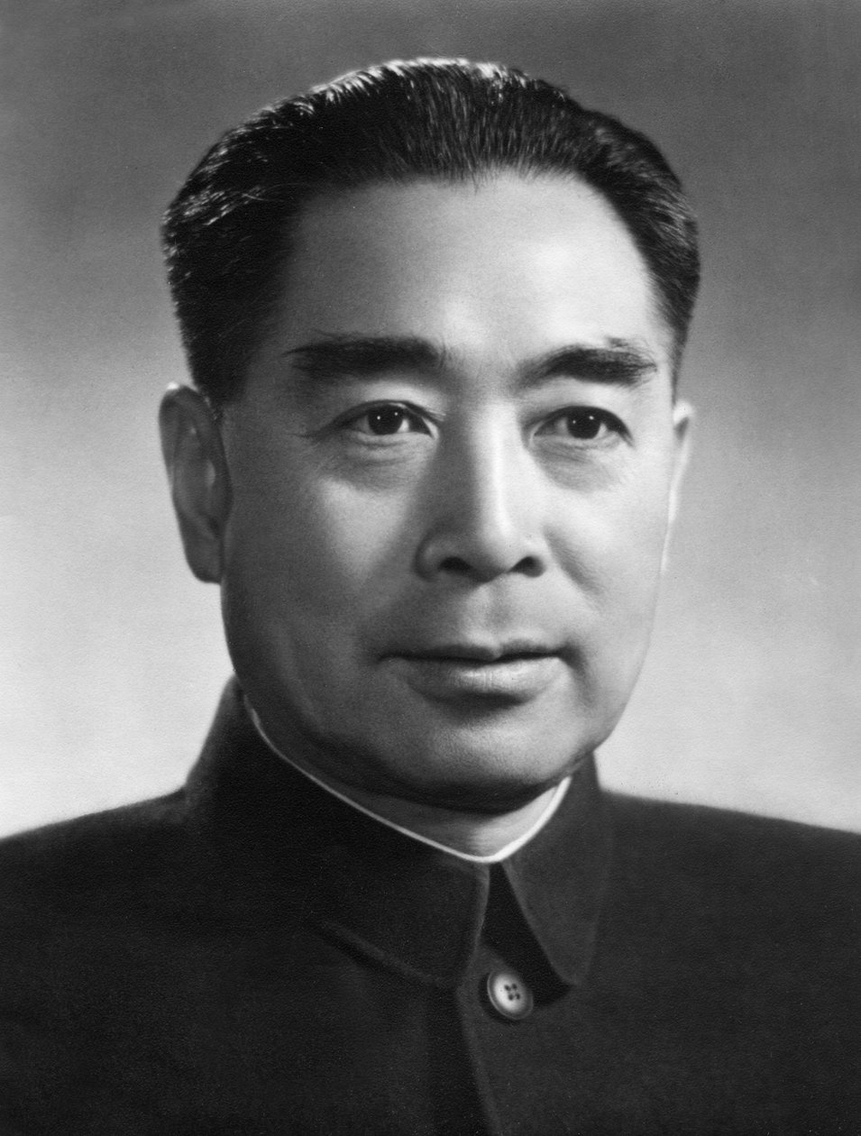 Zhou Enlai, primeiro primeiro-ministro da República Popular da China, c1950s de Unbekannt