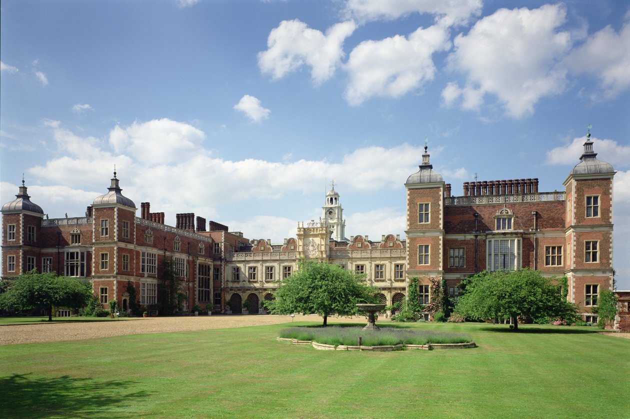 Exterior de Hatfield House, Hertfordshire, construído em 1607-12 de Unbekannt Unbekannt