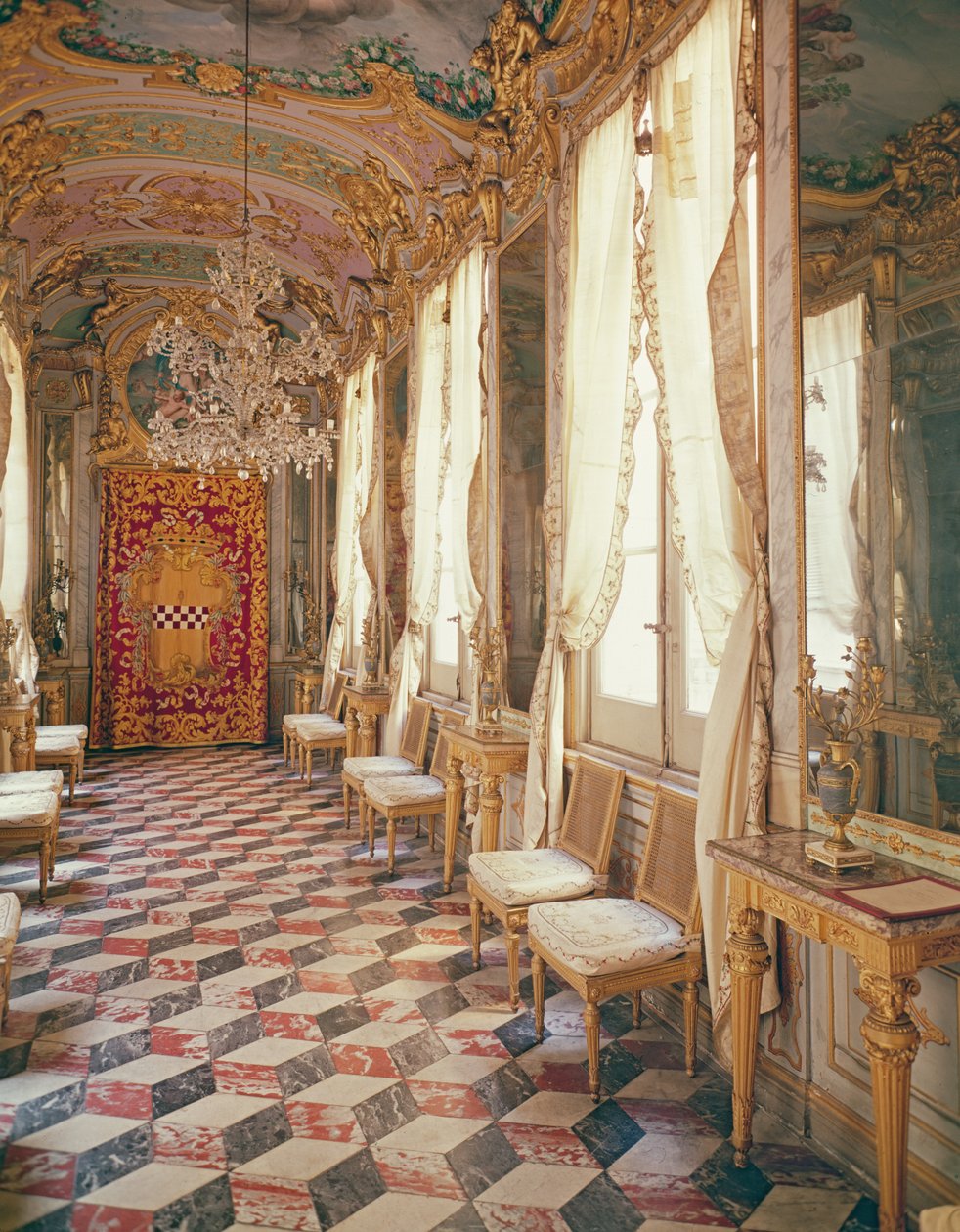 Galeria de Espelhos com afrescos de Lorenzo de Ferrari, Palazzo Spinola, Gênova, Itália de Unbekannt Unbekannt
