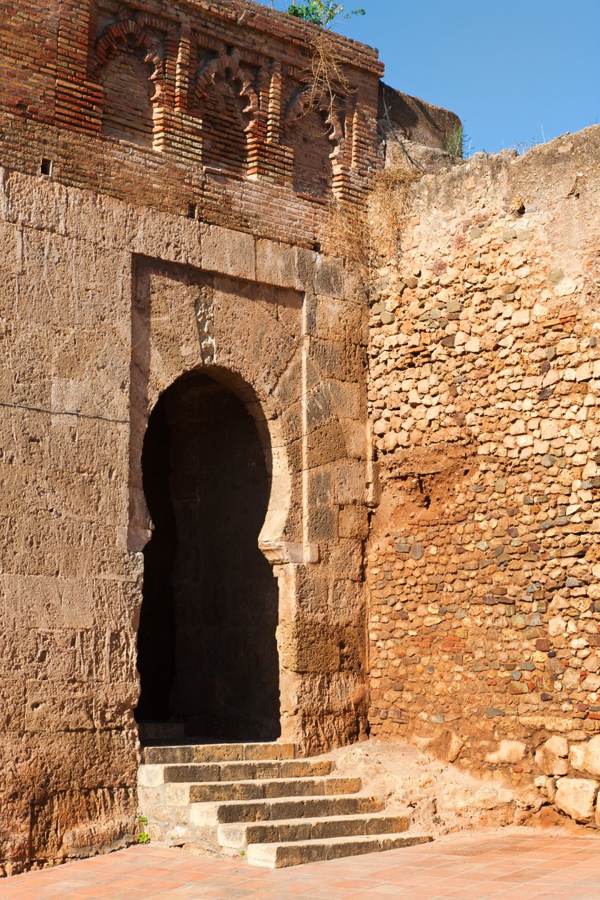 Niebla, província de Huelva, Andaluzia, sul da Espanha. Puerta del Buey, ou porta do boi, uma das entradas através das paredes na cidade. de Unbekannt Unbekannt