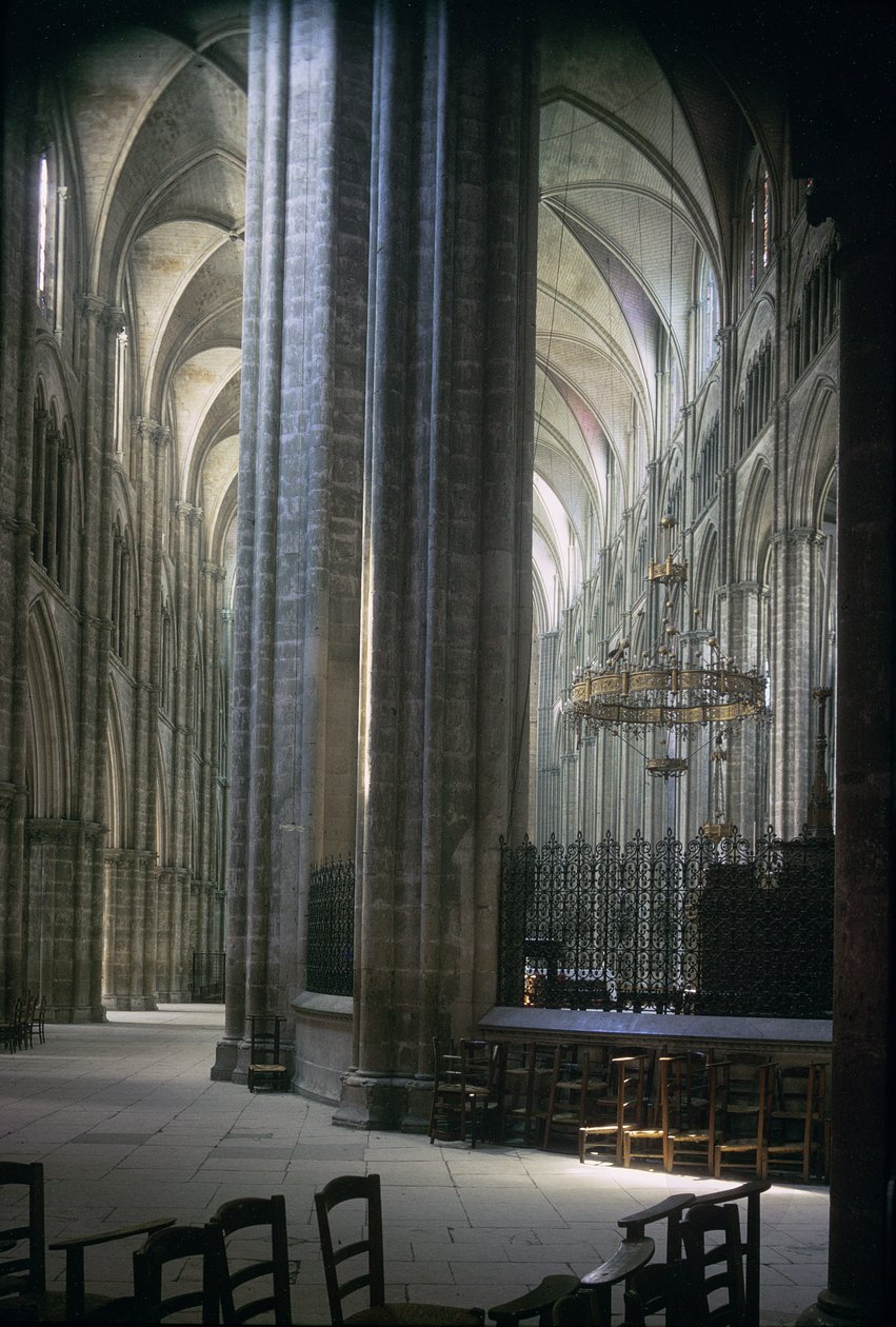 Vista do interior, Catedral de Durham, construída 1093-1289 de Unbekannt Unbekannt