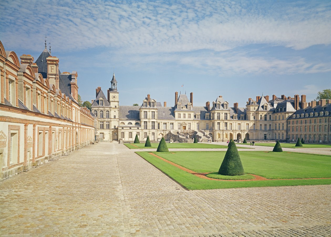Pátio do cavalo branco, Palácio de Fontainebleau de Unbekannt Unbekannt