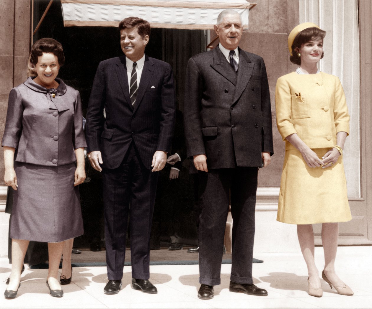 Presidente americano John Kennedy no Elysee Palace 31 de maio de 1961 com sua esposa Jackie de Unbekannt Unbekannt