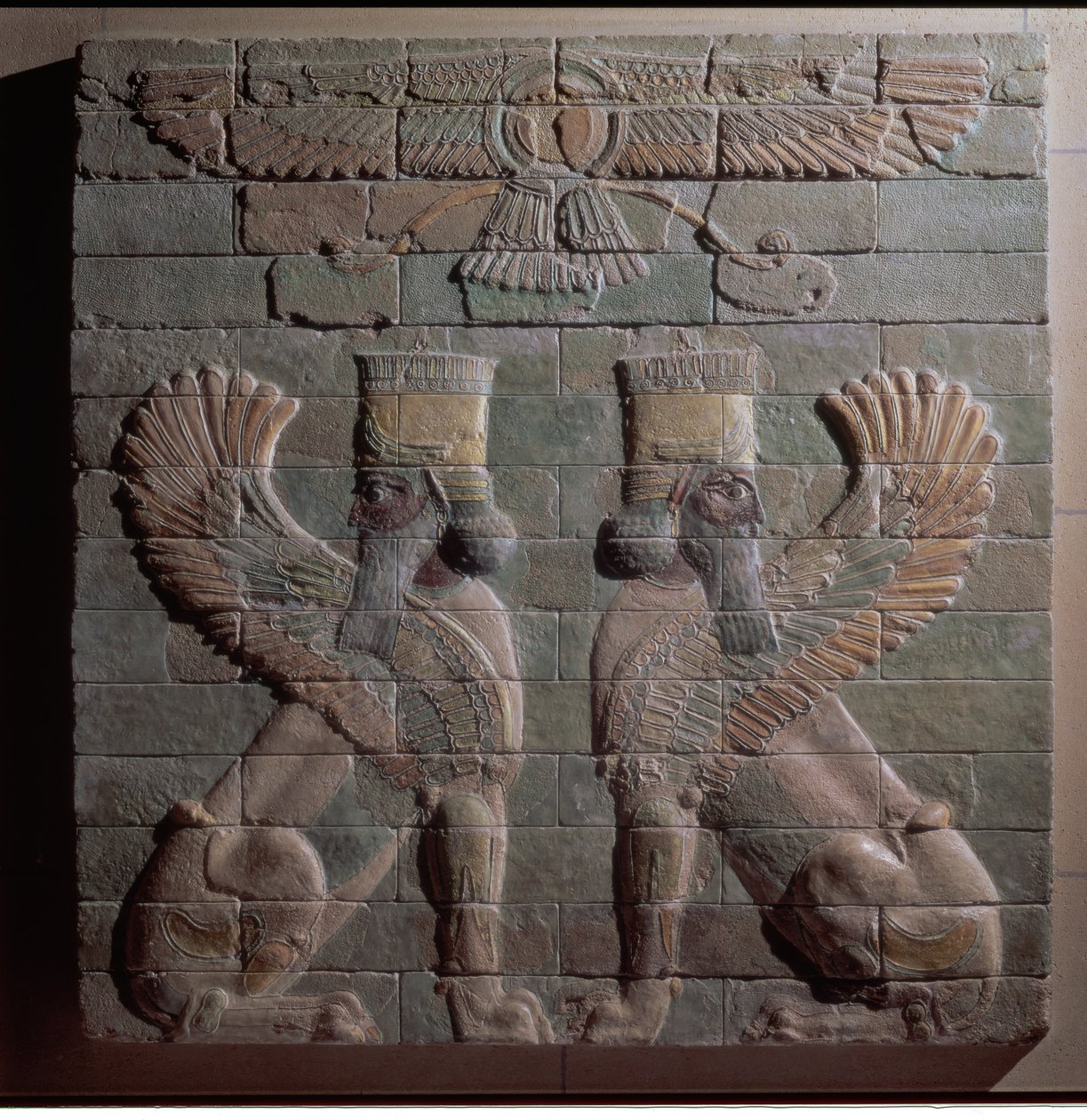 00352 Alívio de grifos, persa, de Susa, Dinastia Aquemênida, c.500 aC de Unbekannt Unbekannt