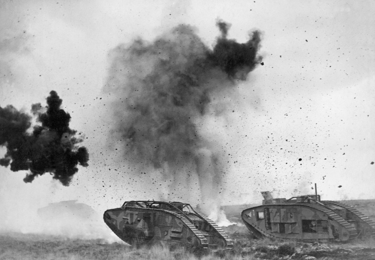 Tanques britânicos na batalha da Primeira Guerra Mundial de Unbekannt Unbekannt